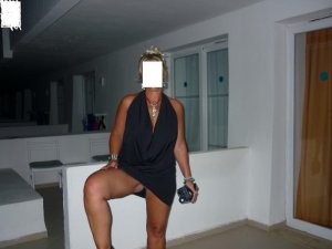 Noela prostituées Charente-Maritime, 17